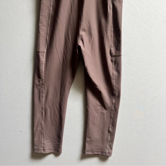 Old Navy Active cropped body jumpsuit padded sports bra Sz S - Picture 3 of 12